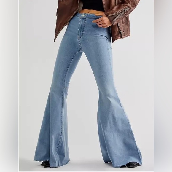 Free People We The Free Just Float On Flare Jeans Light Wash 31 short - Picture 6 of 13